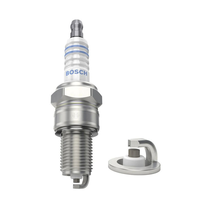 Bosch Ignition Service Kit (4 Spark Plugs + Ignition Coil) fits Lada Samara