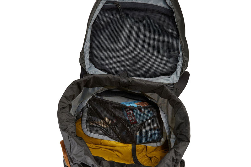 Thule Stir Alpine 40L hiking rucksack obsidian grey Hiking backpack Thule - Bars 4 Cars