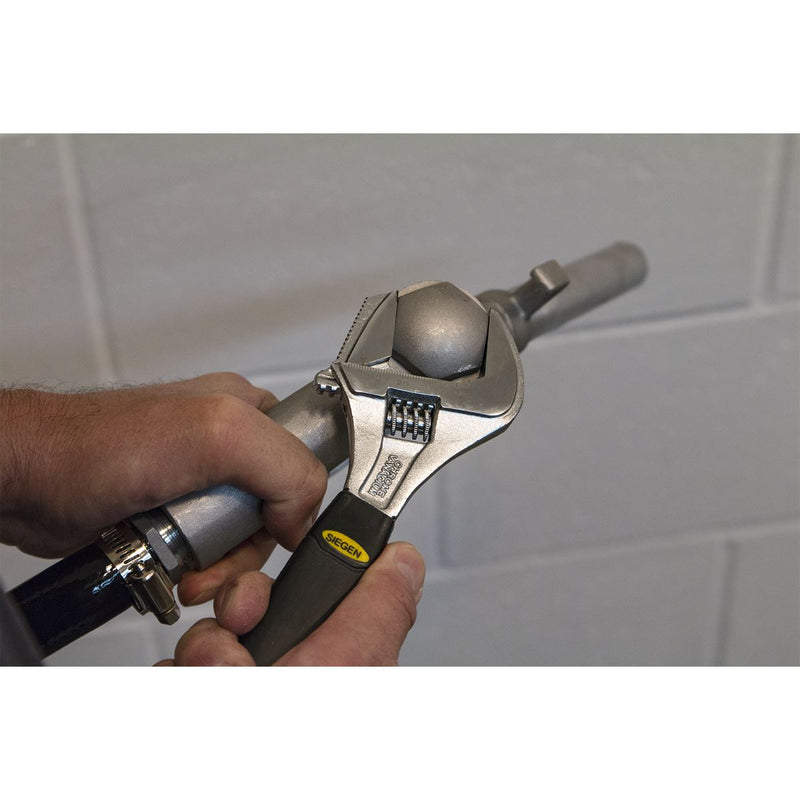 Sealey Adjustable Wrench with Extra-Wide Jaw Capacity 200mm S0854 Siegen by Sealey - Dynamic Drive