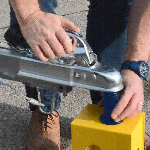 Stronghold SH5410 Strongbox Hitchlock For Knott, Steelpress And Winterhoff Hitch Stronghold  - Dynamic Drive